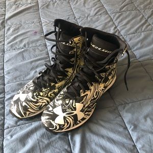 Under Armour football cleats